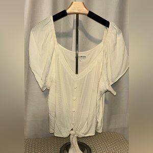 Women's Idyllwind fueled by Miranda Lambert Cream Top with Button Detail